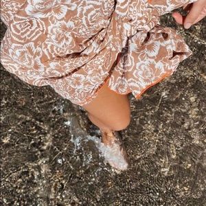 🎃 Acacia Java Kuau Pareo Sarong Brown Floral